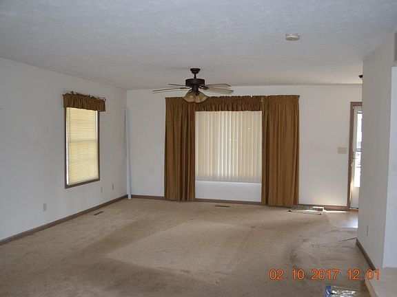 2nd image of 1294 Jennings Ave
