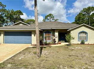 5701 Maple Rd, Sebring, FL 33875