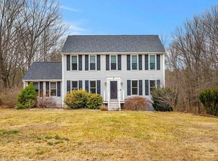 2 Sara Beth Lane, Londonderry, NH 03053