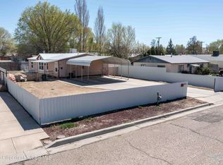 430 N 4th St, Bloomfield, NM 87413