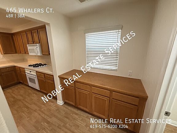 5th image of 465 Whalers Ct