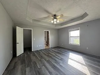 5709 N 12th Ave — Photo 21