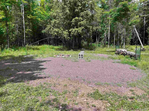724 N County Road 519 Rd, Wakefield, MI 49968