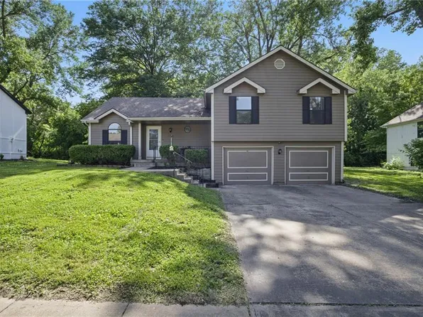 11709 Corrington Ave, Kansas City, MO 64134