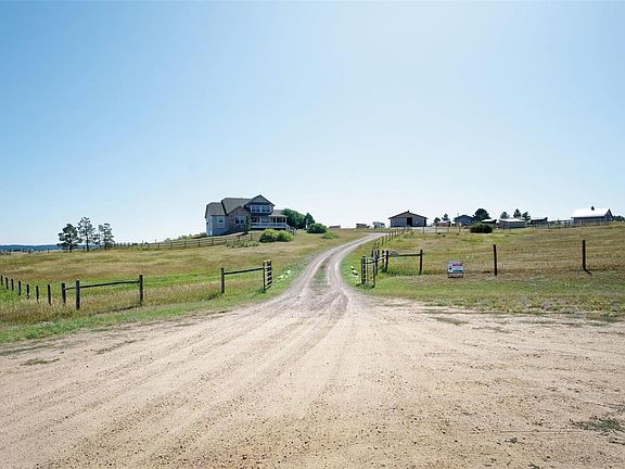 2nd image of 35800 Kirkwood Cir