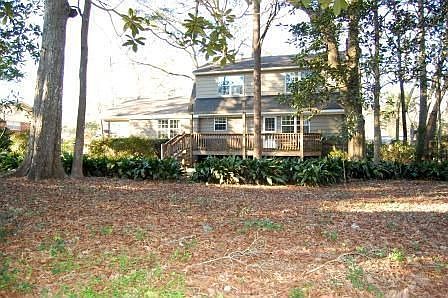 4th image of 2313 Hampshire Way