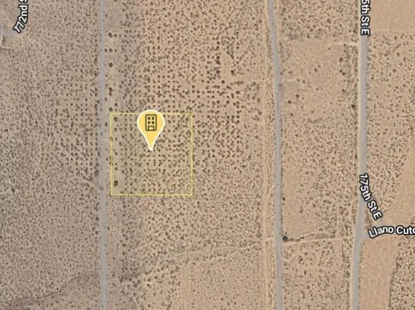 173rd East W12, Llano, CA 93544