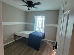 114 N Mockingbird Cir, Cedar Creek, TX 78612