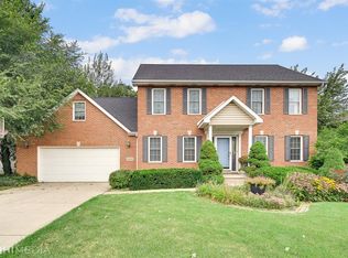7600 Harvest Dr, Schererville, IN 46375