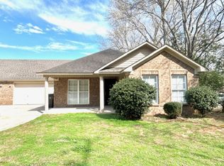 1523 Jordan Rd UNIT B, Huntsville, AL 35811