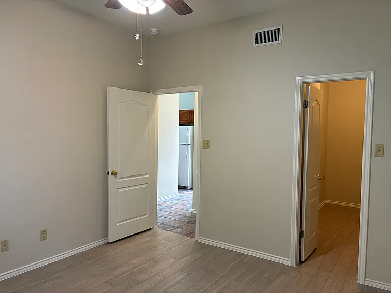 511 Shiloh Dr #14 — Photo 16