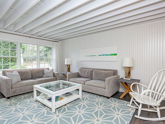 2nd image of 11 Beach Ave