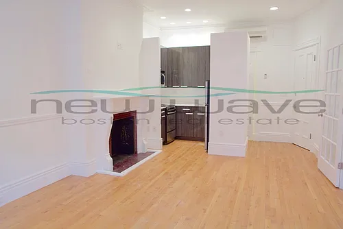 254 Newbury St Photo 1 254 Newbury St Photo 1