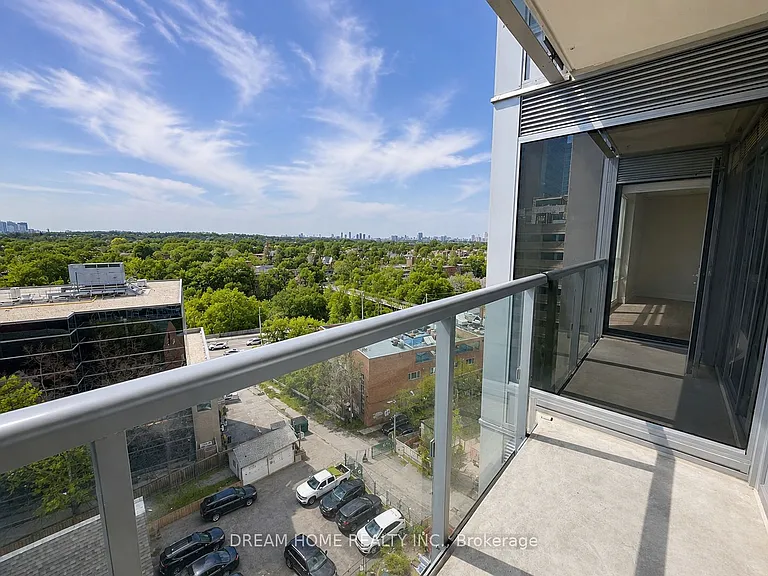 609 Sherbourne St #906 — Photo 11