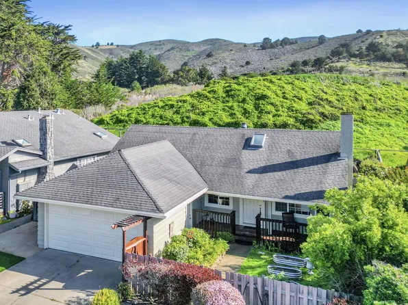 370 Bridgeport Dr, Half Moon Bay, CA 94019