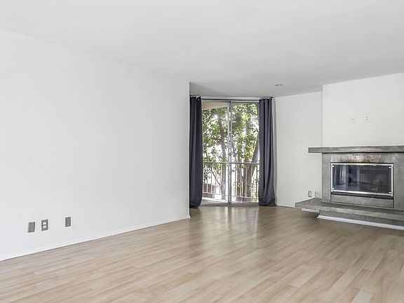 3rd image of 1230 N Sweetzer Ave APT 111