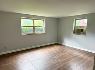 30 Cedar Blvd APT 2, Pittsburgh, PA 15228