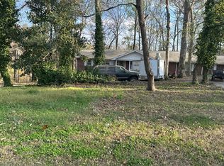 5250 Halcyon Dr, College Park, GA 30349