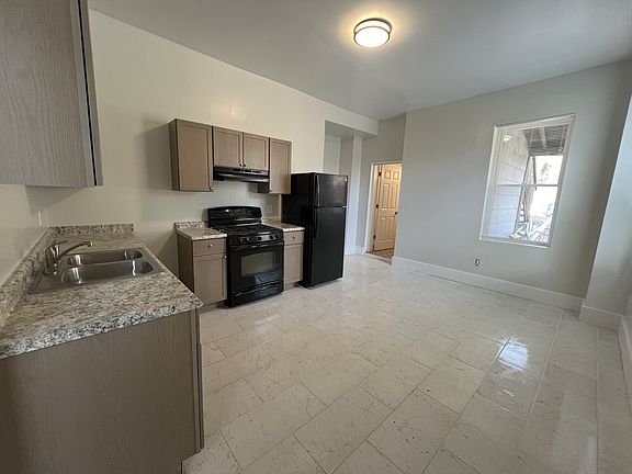 4th image of 1978 Queen City Ave Unit 1