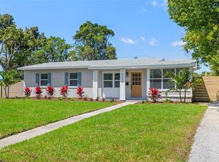 4085 Neptune Dr SE, Saint Petersburg, FL 33705