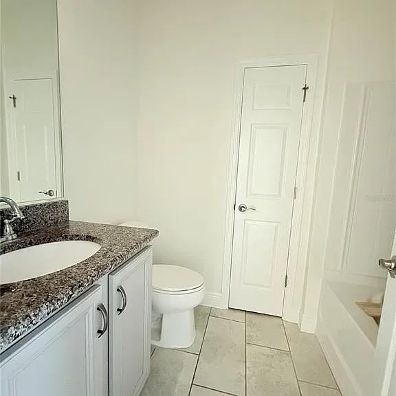 5057 NW 35th Pl — Photo 20