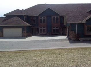 40 Illinois Ave, Wisconsin Dells, WI 53965