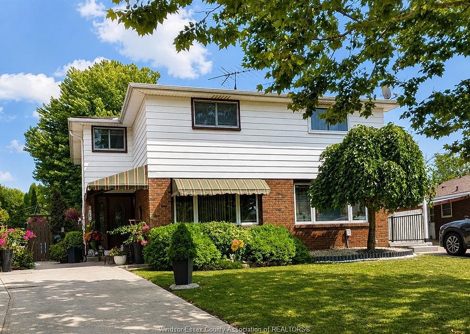 1st image of 9870 Lynngrove Cres