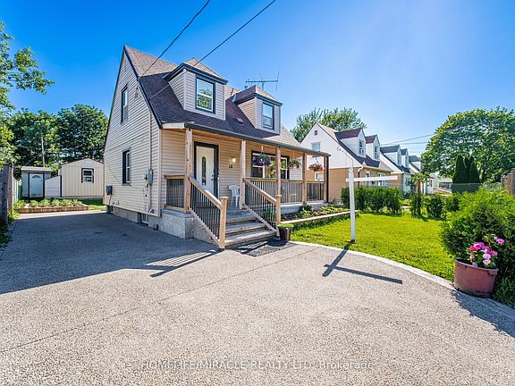 2nd image of 18 Glengrove Ave