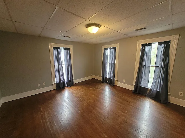 407 Colville St #B — Photo 7