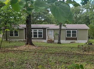905 Redbud Dr, Lonedell, MO 63060