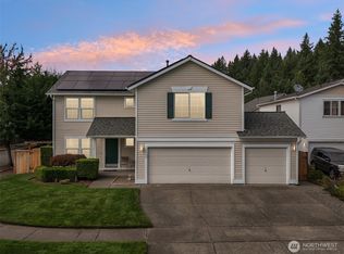 23404 SE 261st Ct, Maple Valley, WA 98038