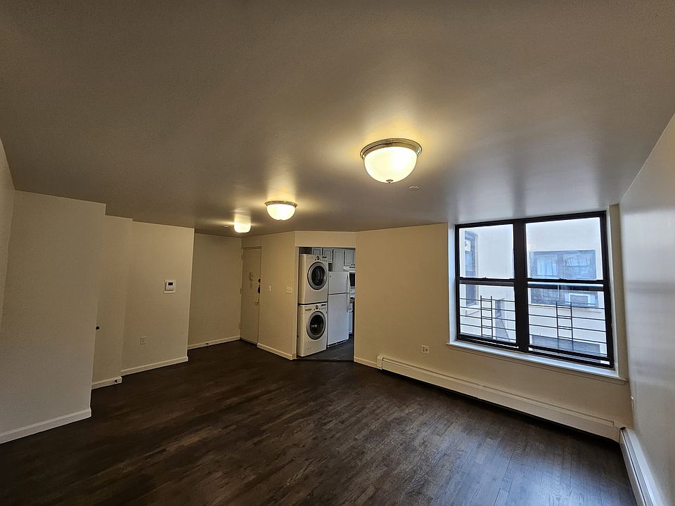 1st image of 42 W 138th St APT 61