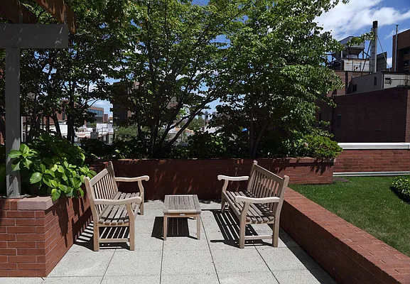 Rented by The Monterey | media 26