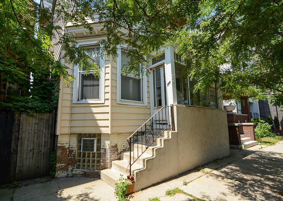 1st image of 5640 N Ashland Ave #5