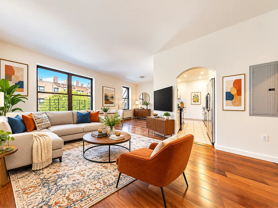 180 W 81st St #3W