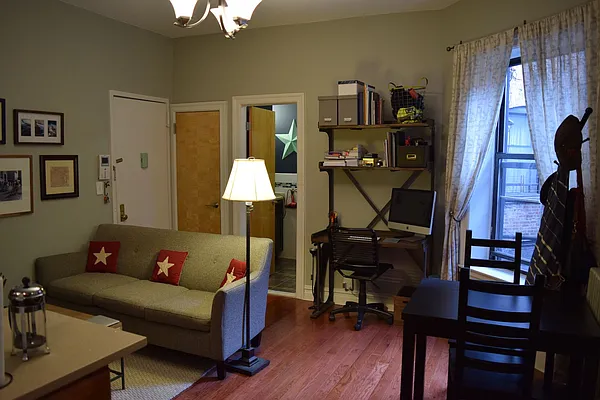 Rented by True Real Estate Group | media 11