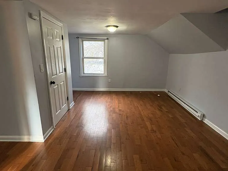 116-118 22nd St #3 — Photo 3