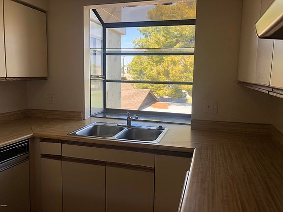2nd image of 3309 N 70th St Unit 202