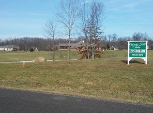 900 Chardoney Dr, Wadsworth, OH 44281