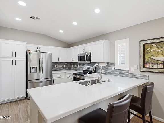 4th image of 9859 W SALTER Drive