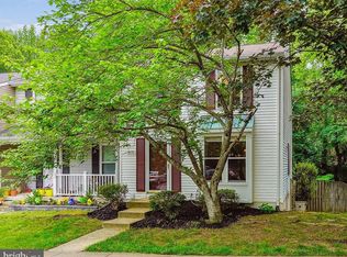 9175 Forest Lawn Ct, Springfield, VA 22152