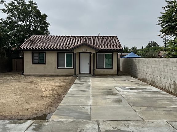 2nd image of 5428 35th St