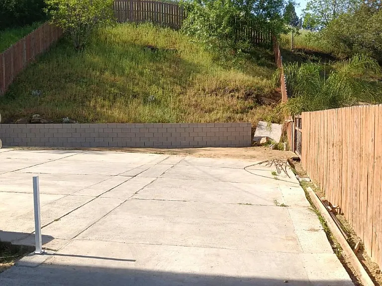 1514 Ewing St — Photo 24