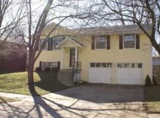 14806 S Wyandotte Dr, Olathe, KS 66062