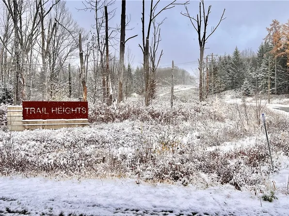 1 Trail Hts, Ellicottville, NY 14731