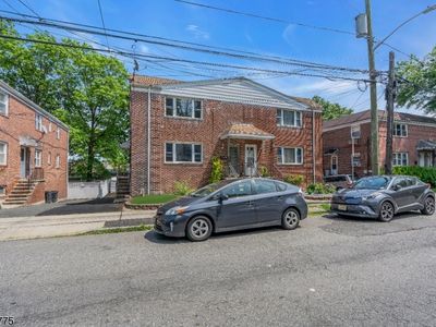 178 Tuxedo Pkwy, Newark, NJ, 07106