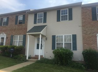 129 Greenland Dr, Lancaster, PA 17602