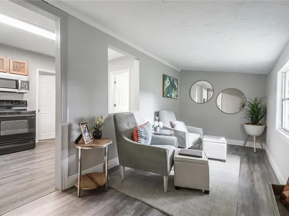 10218 Parsons St #A, Tampa, FL 33615