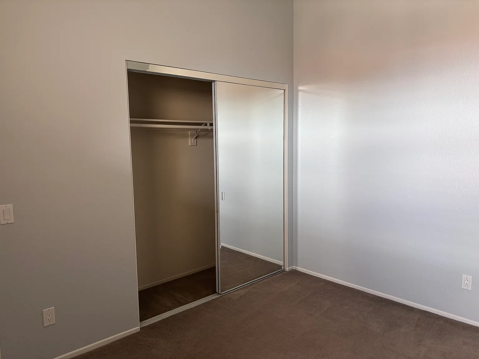 2 bed, 1.5 bath, 846 sqft, $2,600 — Photo 4