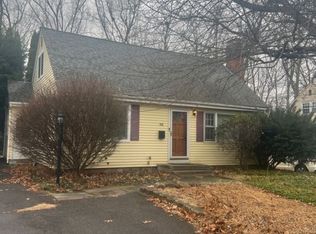 88 Harlan St, Manchester, CT 06042